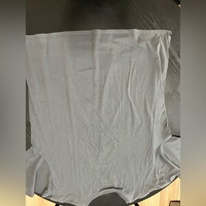 Used! Dark gray shirt